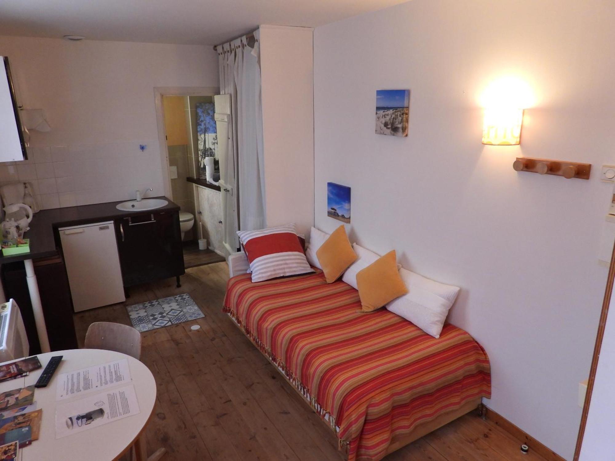 B&B Le Miroir Aux Fees บอร์โด ภายนอก รูปภาพ