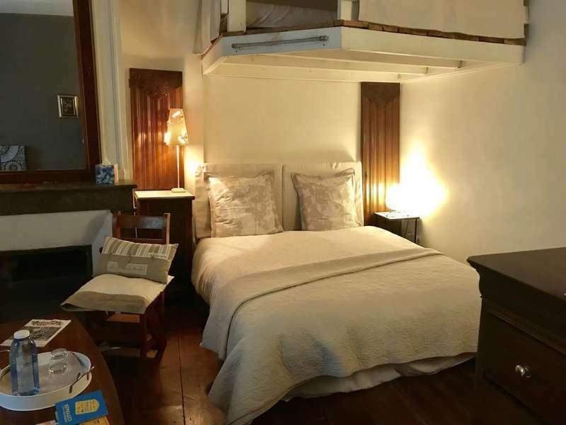 B&B Le Miroir Aux Fees บอร์โด ภายนอก รูปภาพ