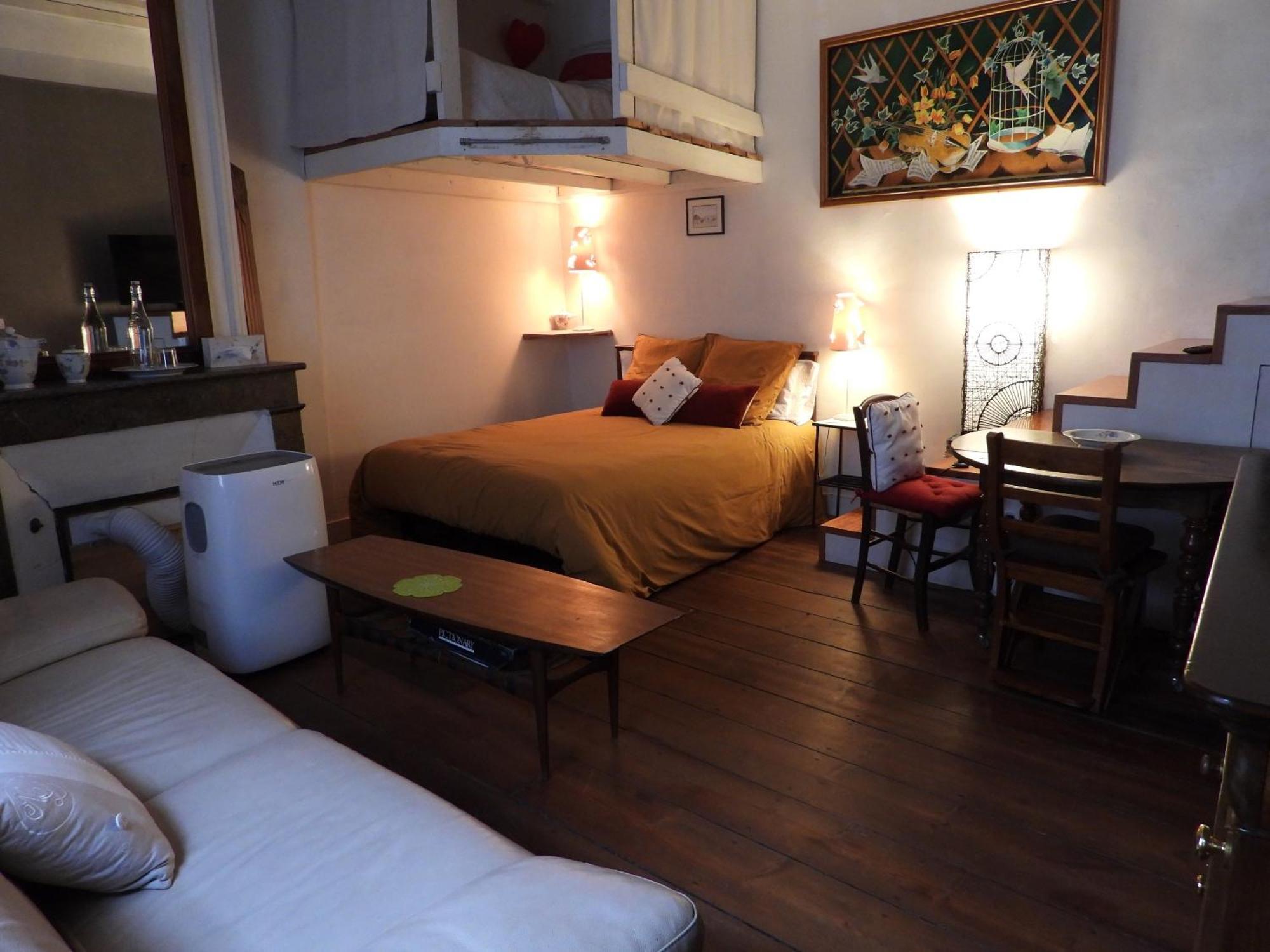 B&B Le Miroir Aux Fees บอร์โด ภายนอก รูปภาพ