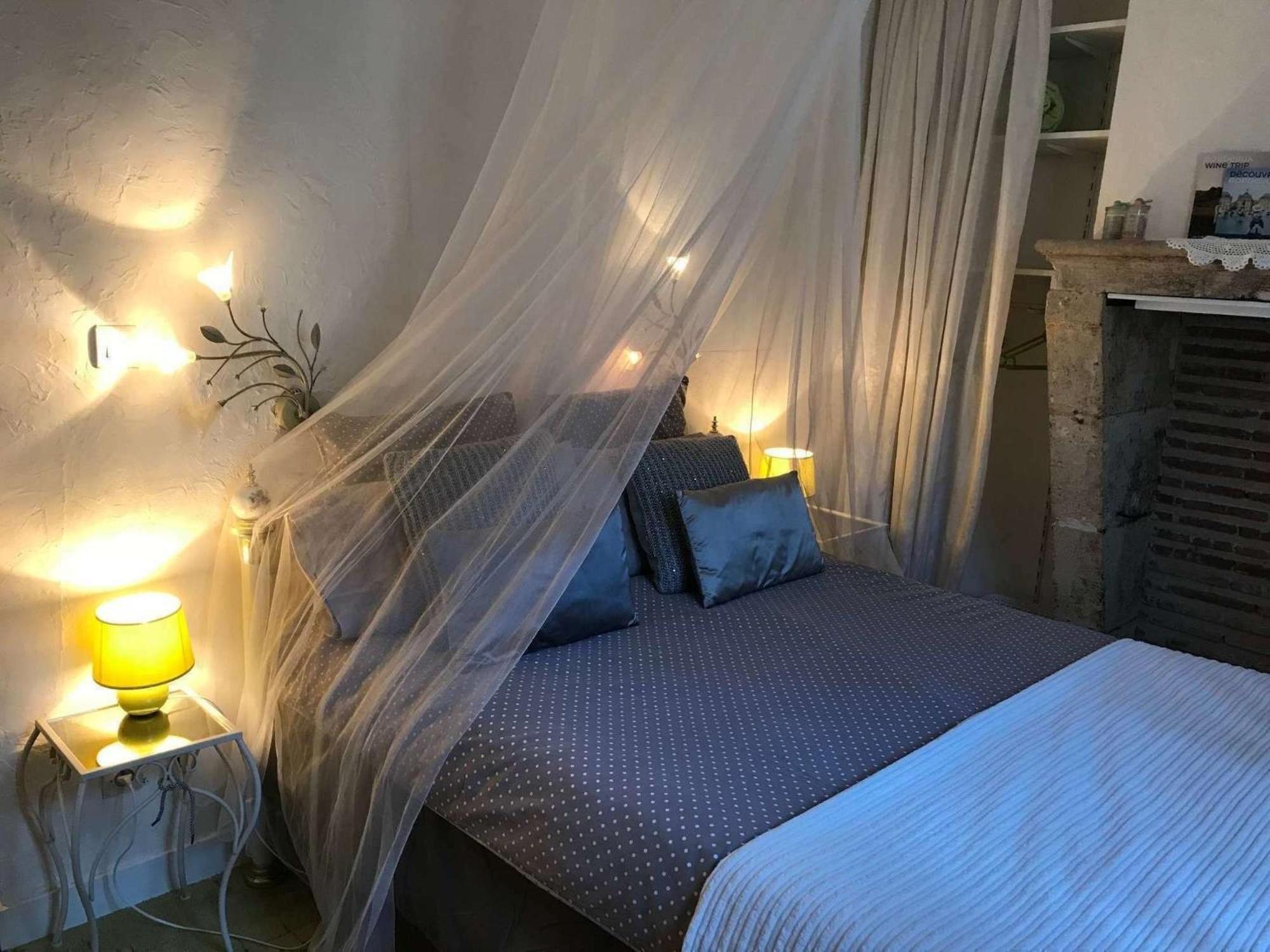 B&B Le Miroir Aux Fees บอร์โด ภายนอก รูปภาพ